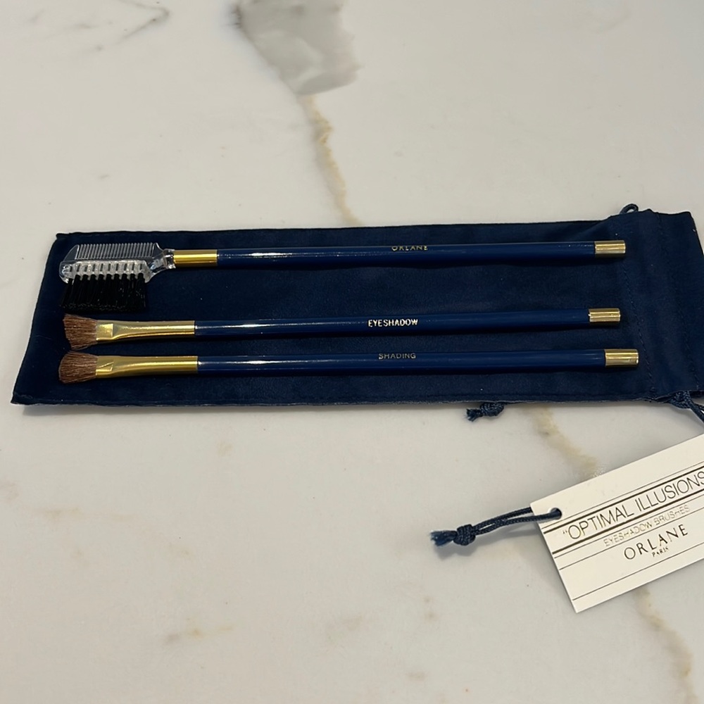 Orlane 3 pc Eyeshadow Brushes in Pouch